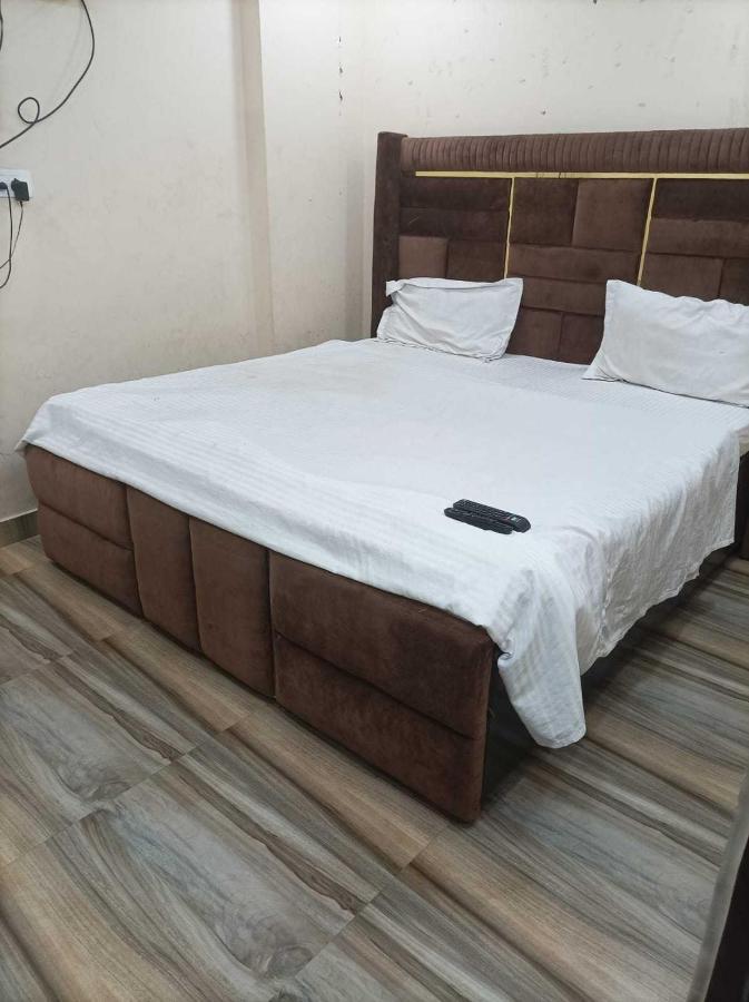 Oyo Flagship Yuvraj Paalace 3* New Delhi